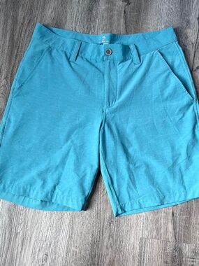Southern Tide Shorts Mens 30 T3 Gulf 9" Performance Short Golf Stretch Quick Dry